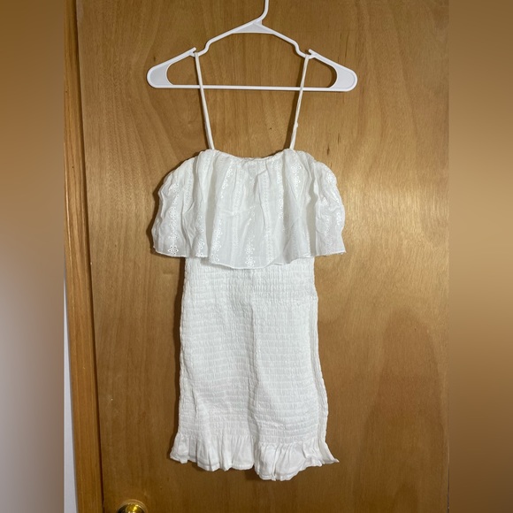 White mini dress from Lash Next Door - Picture 3 of 4